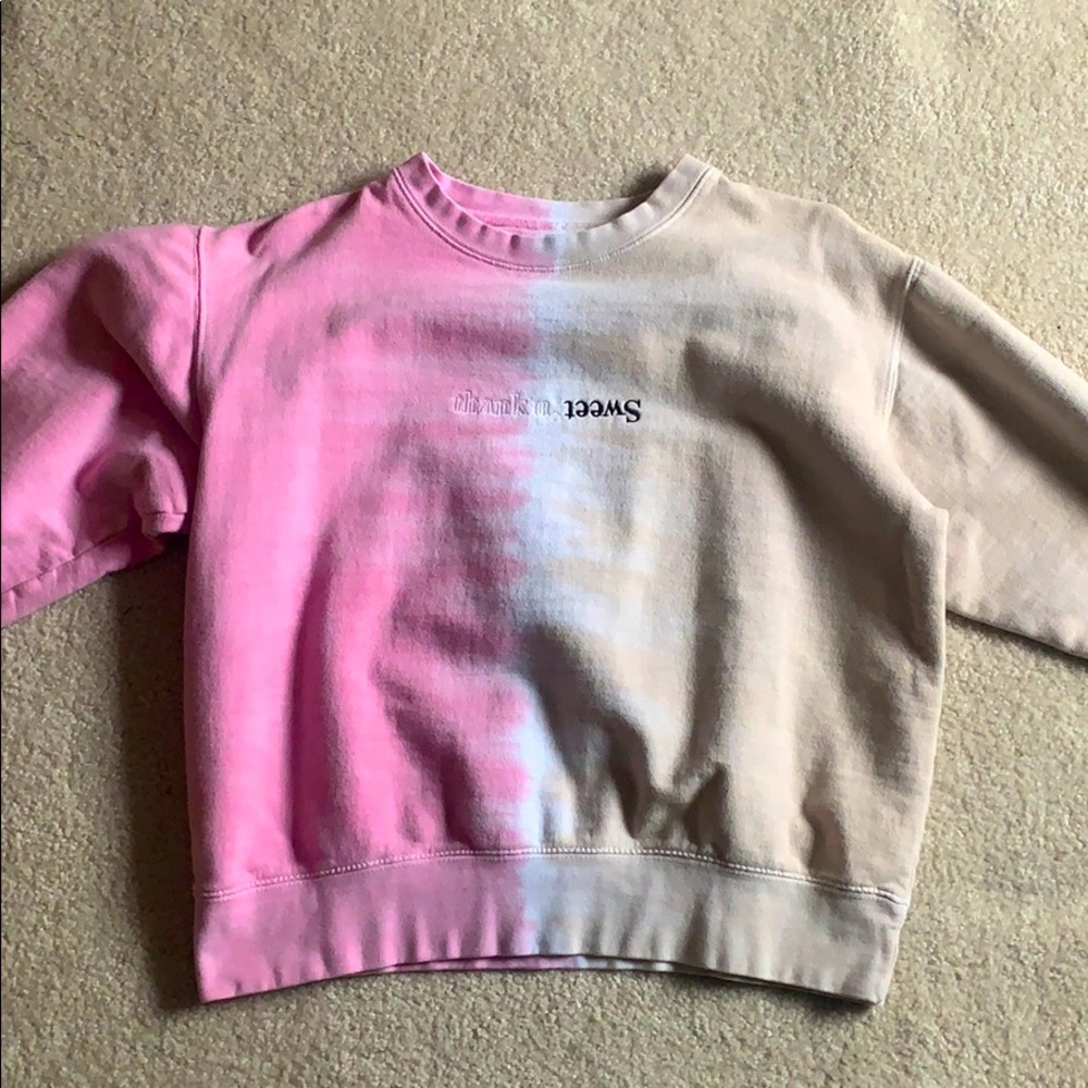 Ariana Grande SWT Women’s Split Dye Crewneck